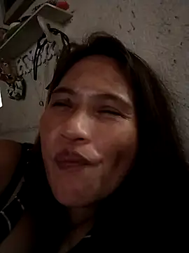 Snapshot of Amazing_Angel22 chatting on 01.05.25 Amazing Angel22 online show from 01.05.25