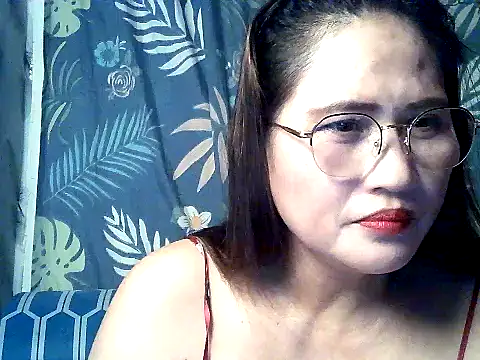 Snapshot of Amazing_Angel22 chatting on 09.27.25 Amazing Angel22 online show from 09.27.25