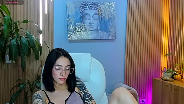 barbie scoth  online show from 04.17.26