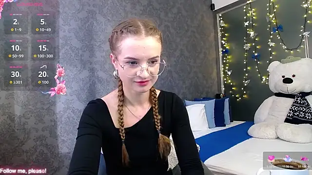 KateJonson online show from 11.18.25