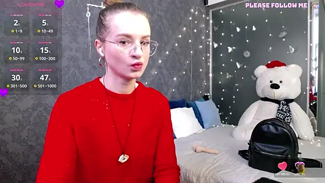 KateJonson online show from 04.02.26