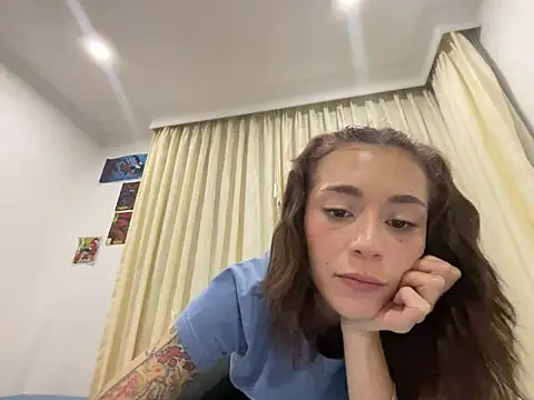 Snapshot of This_black_sheep chatting on 12.04.24 This black sheep online show from 12.04.24