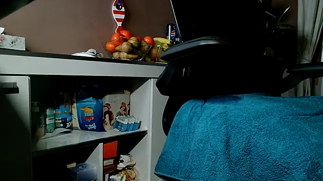 suedel65 online show from 09.24.25