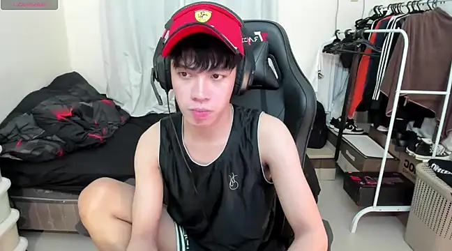 Snapshot of Lightjt04 chatting on 03.14.25 Lightjt04 online show from 03.14.25