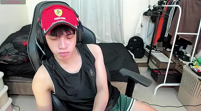Snapshot of Lightjt04 chatting on 03.14.25 Lightjt04 online show from 03.14.25