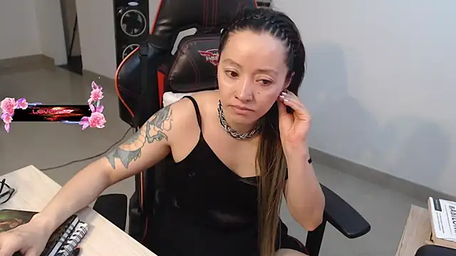 pink-2022 online show from 05.28.26