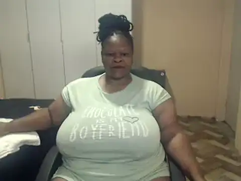 sweetnoziexx online show from 03.08.26