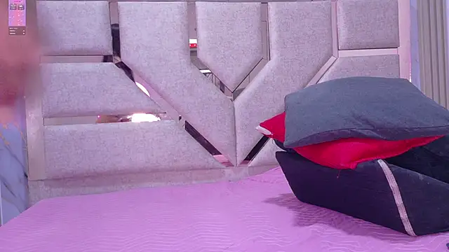 DANIK STAR online show from 10.04.25