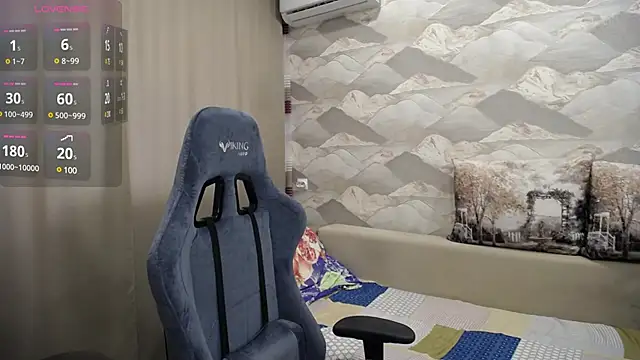 Snapshot of SerzhKorol1 chatting on 03.13.25 SerzhKorol1 online show from 03.13.25