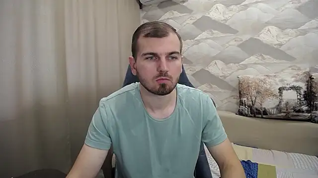 Snapshot of SerzhKorol1 chatting on 10.02.25 SerzhKorol1 online show from 10.02.25