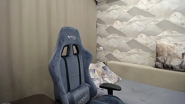 Snapshot of SerzhKorol1 chatting on 11.01.25 SerzhKorol1 online show from 11.01.25