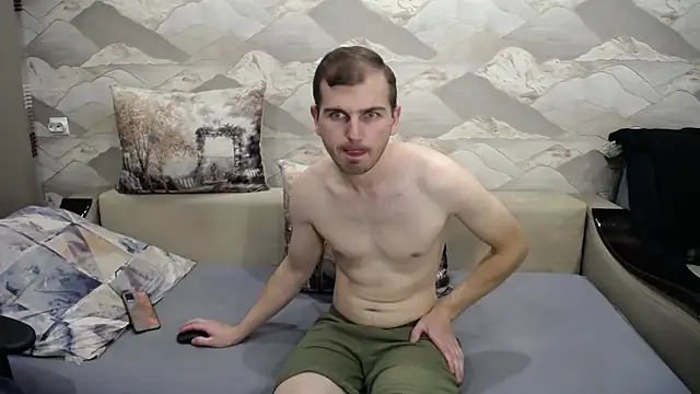 Snapshot of SerzhKorol1 chatting on 11.12.25 SerzhKorol1 online show from 11.12.25