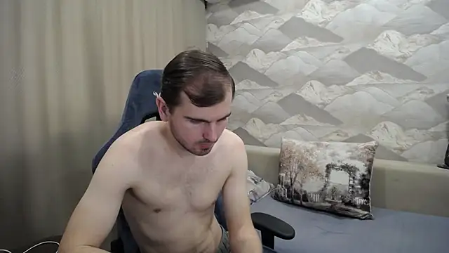 Snapshot of SerzhKorol1 chatting on 12.16.25 SerzhKorol1 online show from 12.16.25