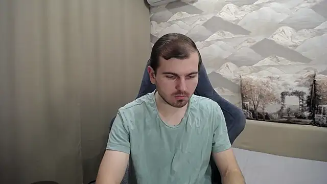 Snapshot of SerzhKorol1 chatting on 01.08.26 SerzhKorol1 online show from 01.08.26