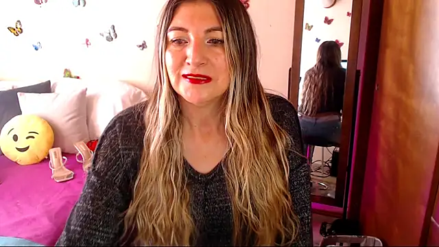 Jolie-Mature online show from 03.21.26