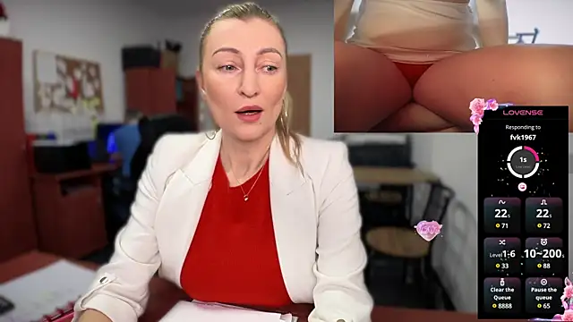 legsLONG online show from 02.14.25