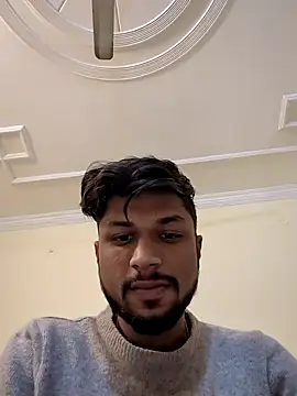 Snapshot of _IRRESISTIBLE_ chatting on 12.20.24 IRRESISTIBLE online show from 12.20.24