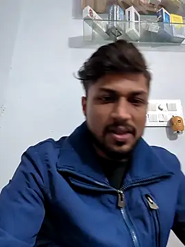 Snapshot of _IRRESISTIBLE_ chatting on 12.28.24 IRRESISTIBLE online show from 12.28.24