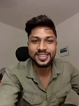 Snapshot of _IRRESISTIBLE_ chatting on 01.27.25 IRRESISTIBLE online show from 01.27.25