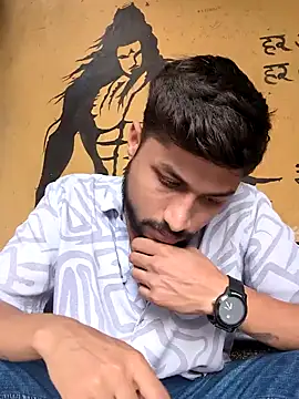 Snapshot of _IRRESISTIBLE_ chatting on 02.20.25 IRRESISTIBLE online show from 02.20.25