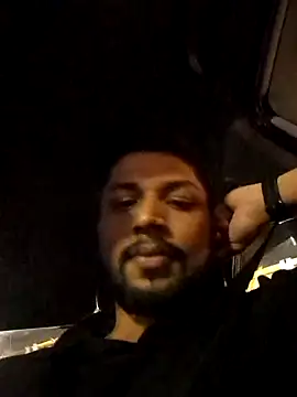 Snapshot of _IRRESISTIBLE_ chatting on 02.22.25 IRRESISTIBLE online show from 02.22.25