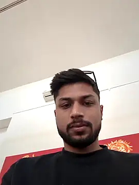 Snapshot of _IRRESISTIBLE_ chatting on 03.05.25 IRRESISTIBLE online show from 03.05.25