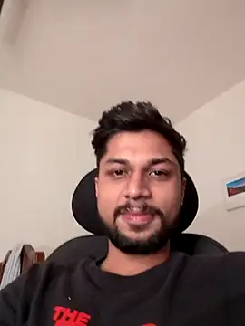 Snapshot of _IRRESISTIBLE_ chatting on 03.16.25 IRRESISTIBLE online show from 03.16.25