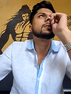 Snapshot of _IRRESISTIBLE_ chatting on 03.19.25 IRRESISTIBLE online show from 03.19.25