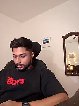 Snapshot of _IRRESISTIBLE_ chatting on 03.19.25 IRRESISTIBLE online show from 03.19.25