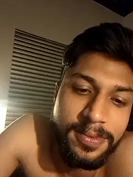 Snapshot of _IRRESISTIBLE_ chatting on 10.01.25 IRRESISTIBLE online show from 10.01.25