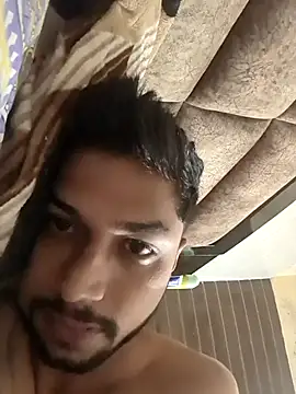 Snapshot of _IRRESISTIBLE_ chatting on 10.18.25 IRRESISTIBLE online show from 10.18.25