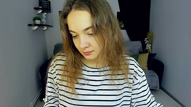 KristinaLoison online show from 12.17.24