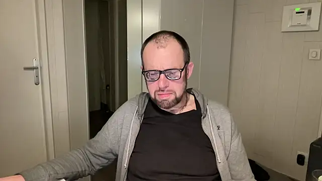 FABIOGLASSES online show from 01.08.26