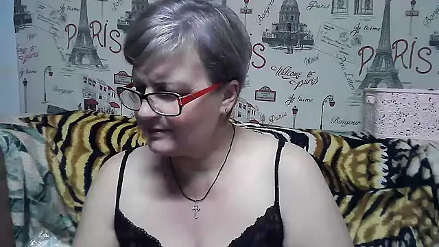 Snapshot of Gina_Marlyn chatting on 01.09.25 Gina Marlyn online show from 01.09.25
