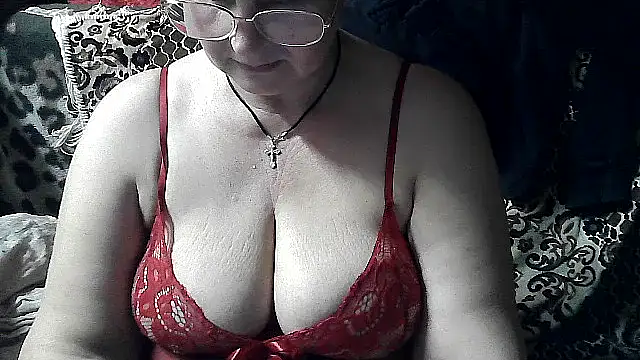 Snapshot of Gina_Marlyn chatting on 02.19.26 Gina Marlyn online show from 02.19.26