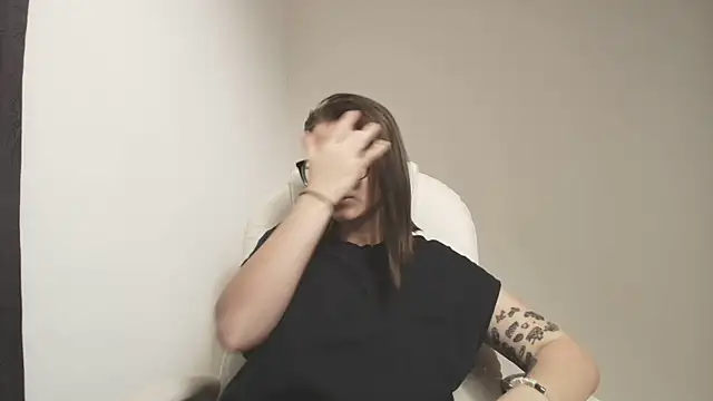 Arya starrk online show from 02.12.25