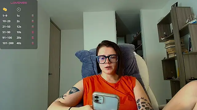 Arya starrk online show from 10.15.25