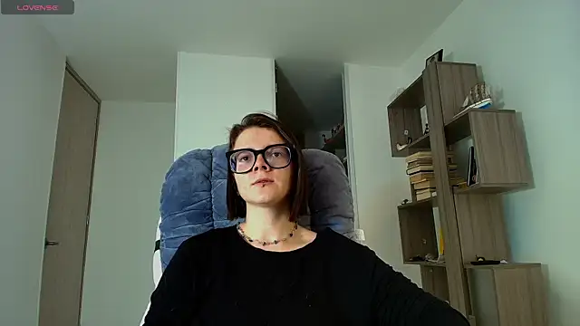 Arya starrk online show from 10.17.25