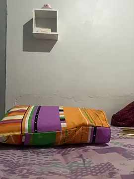 Snapshot of laisviana21 chatting on 10.16.25 laisviana21 online show from 10.16.25