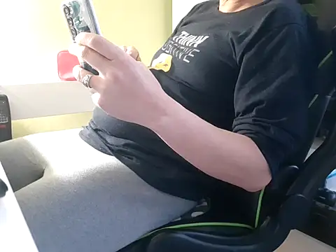 feathersify online show from 10.21.25