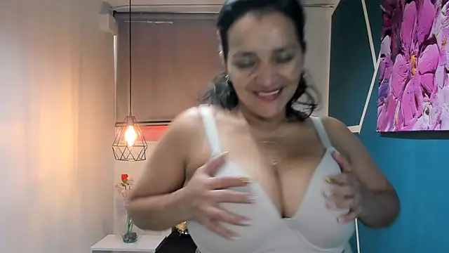 MarilynMiilf  online show from 12.10.24