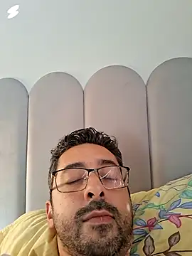 Snapshot of rafazan1313 chatting on 11.26.25 rafazan1313 online show from 11.26.25