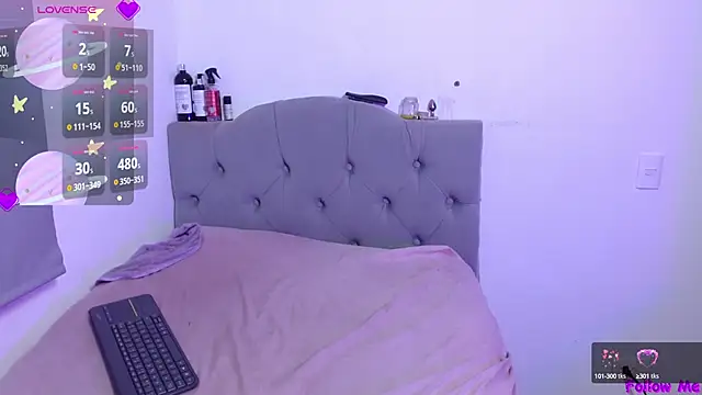 Red-moon1 online show from 03.12.25