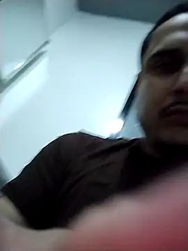 Snapshot of thickcocklatino chatting on 12.22.24 thickcocklatino online show from 12.22.24