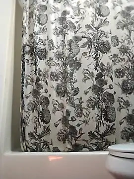 Snapshot of thickcocklatino chatting on 01.01.25 thickcocklatino online show from 01.01.25