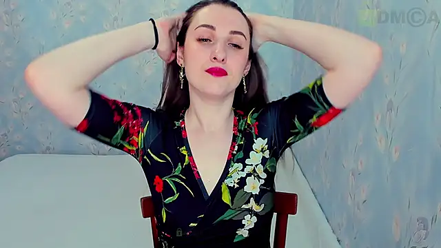 I-JUST-I online show from 04.10.26