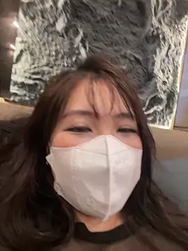 Onee-Chew online show from 04.03.26