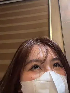 Onee-Chew online show from 04.17.26