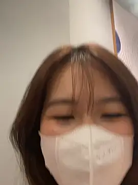Onee-Chew online show from 05.12.26