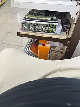 buri232 online show from 02.28.25